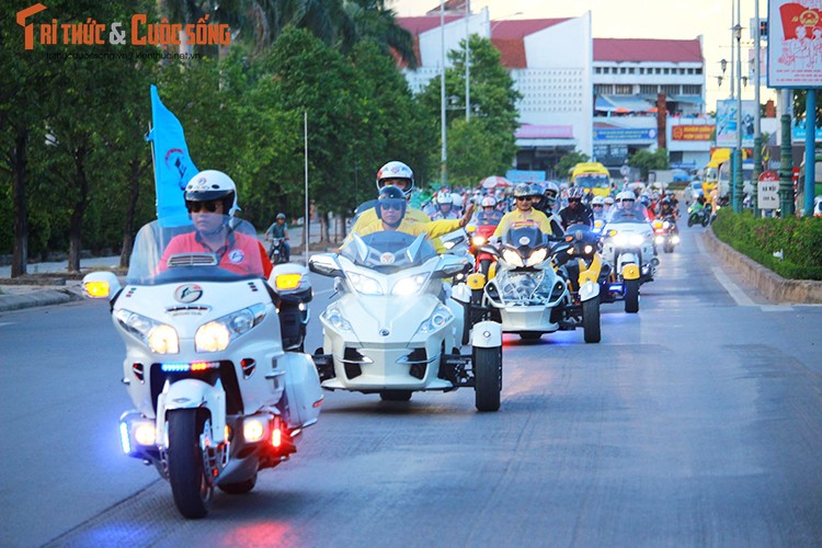 Hang tram xe moto khung do ve “chao lua” Quang Tri-Hinh-2